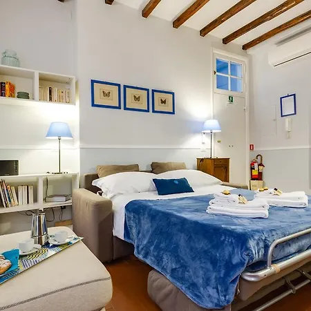 Apartment Piazza Dei Satiri *