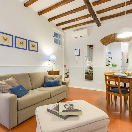 Apartment Piazza Dei Satiri Rome
