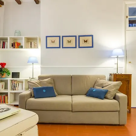 Apartment Piazza Dei Satiri